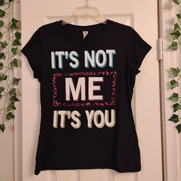 Ladies Graphic Tee - Picture 1 of 1